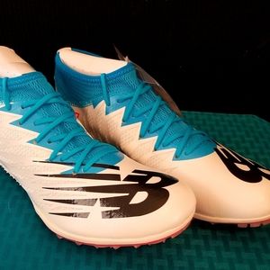 NEW BALANCE  Women Track & Field Spike Shoes Sz 6M